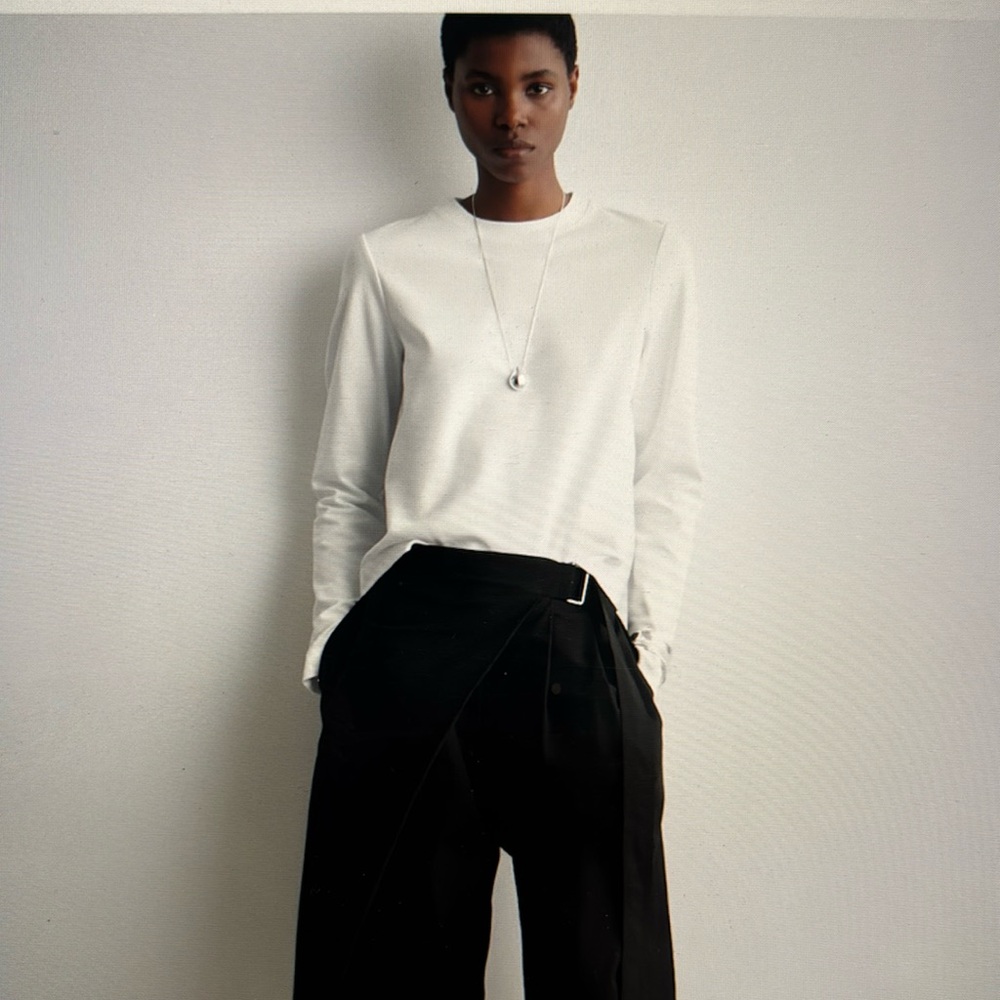 COS White Long-Sleeve Crewneck Tee
